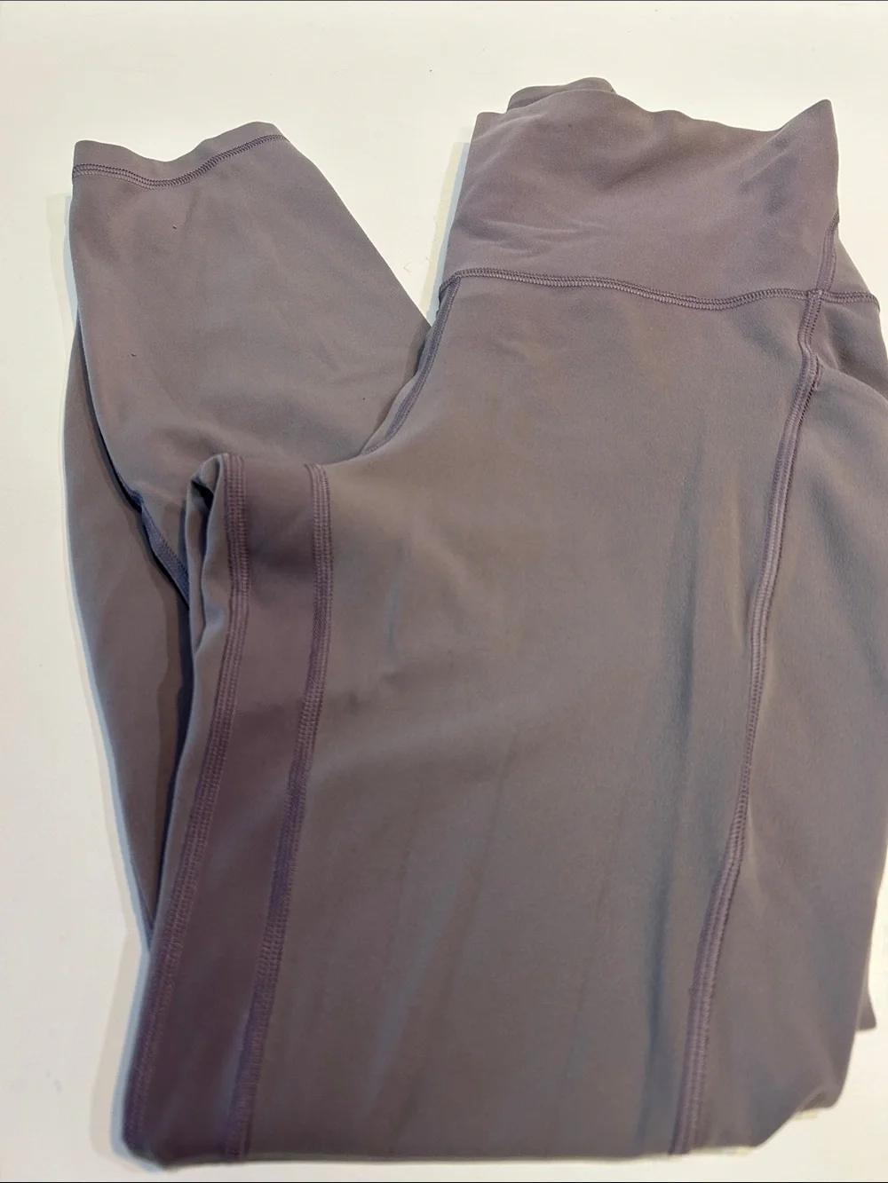 Lululemon Stretch Active Leggings in Dark Mauve